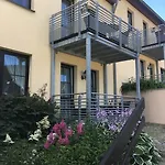 Simon's