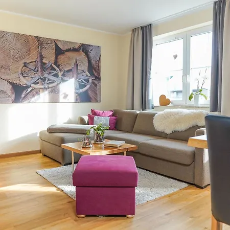 Simon's Apartment *